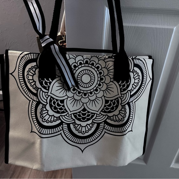 (3) Three Festival Jute Totes - Picture 2 of 3